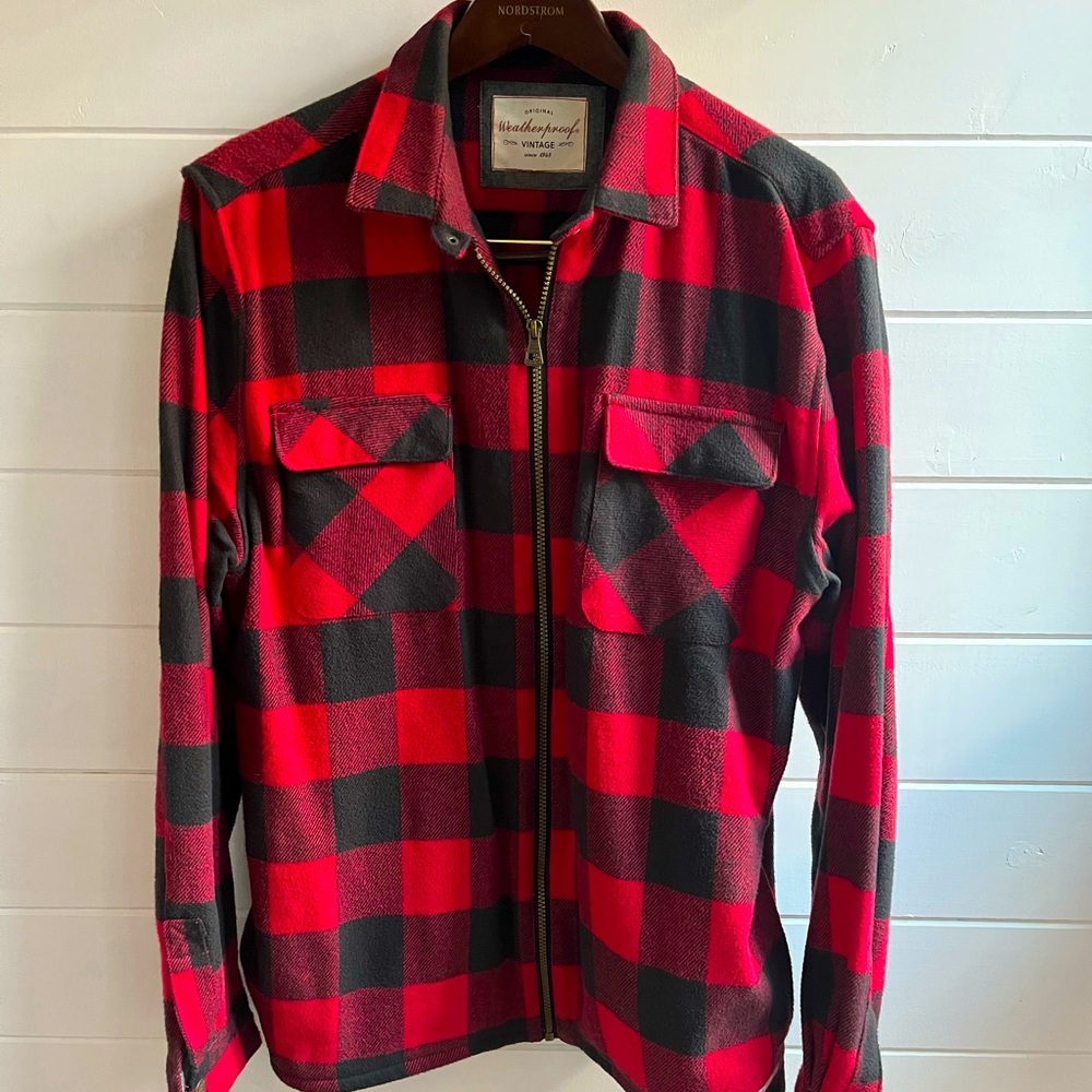 Men’s Large Weatherproof Zip Up Jacket.